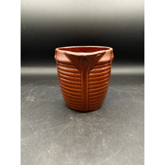 Vintage Western Stoneware Ribbed Brown Pottery Pitcher - Made in USA - Picture 4 of 10